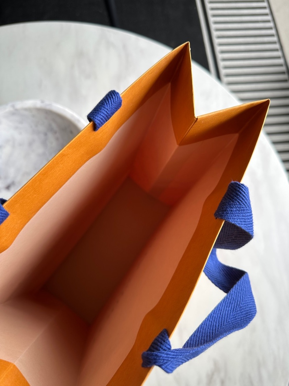 Louis Vuitton Orange Gift Bag - Picture 7 of 8